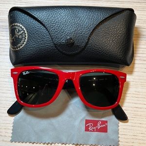 Ray-Ban Original WAYFARER Classic Red Sunglasses